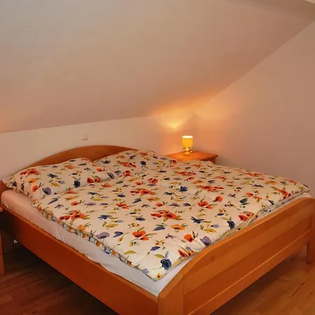 Apartment Leitner